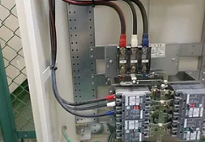 電子ブレーカー施工