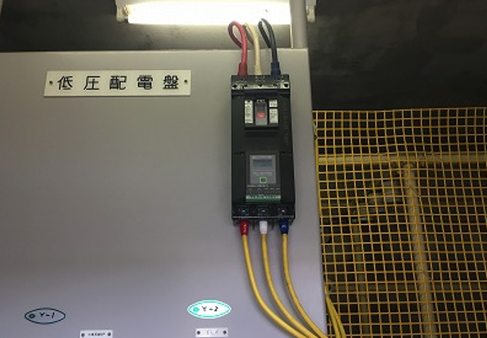 電子ブレーカー施工
